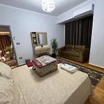 A Luxury Apartment Fully Nile View -Downtown Cairo