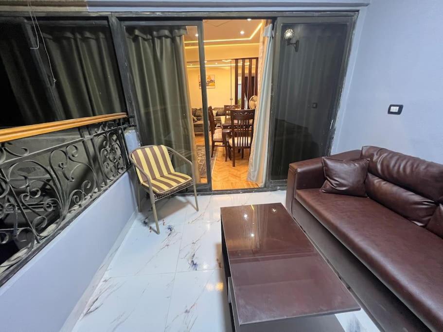 Apartment A Luxury Fully Nile View -downtown Cairo