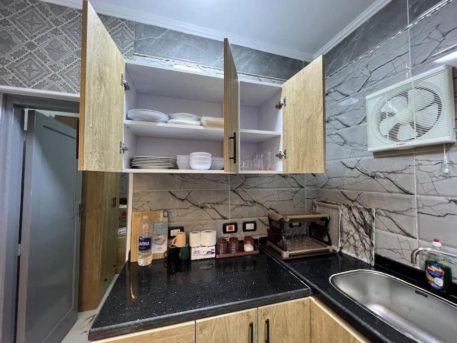 A Luxury Fully Nile View -downtown Apartment Cairo
