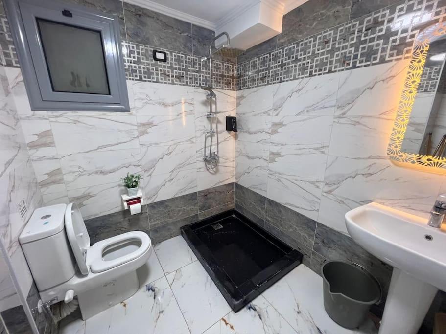 A Luxury Fully Nile View -downtown *