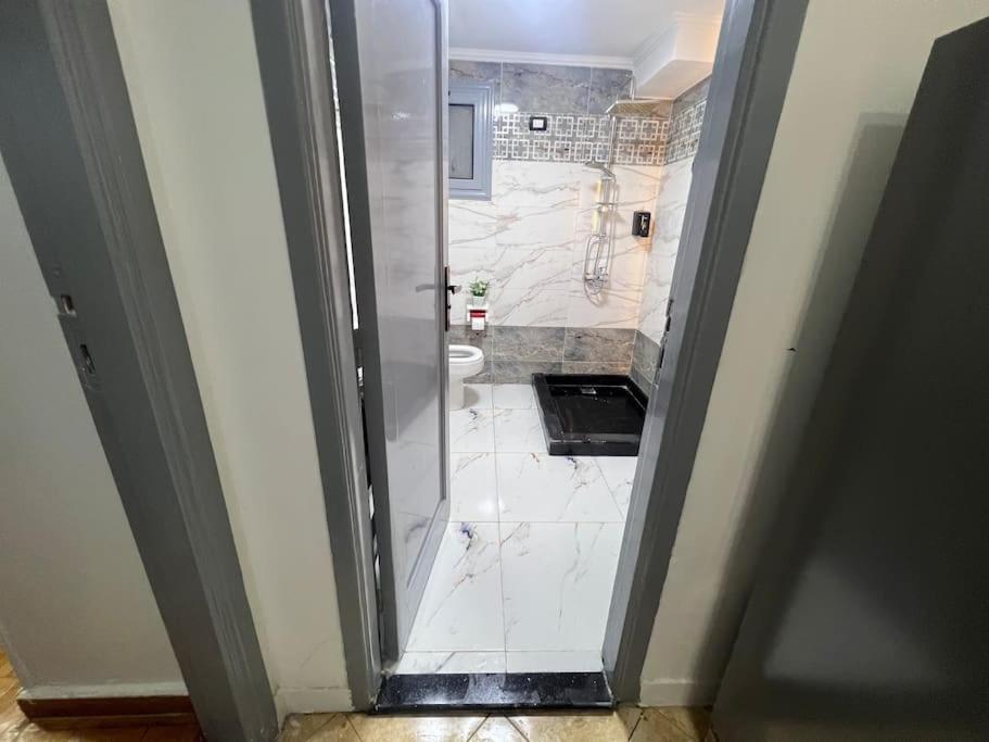 A Luxury Fully Nile View -downtown Apartment