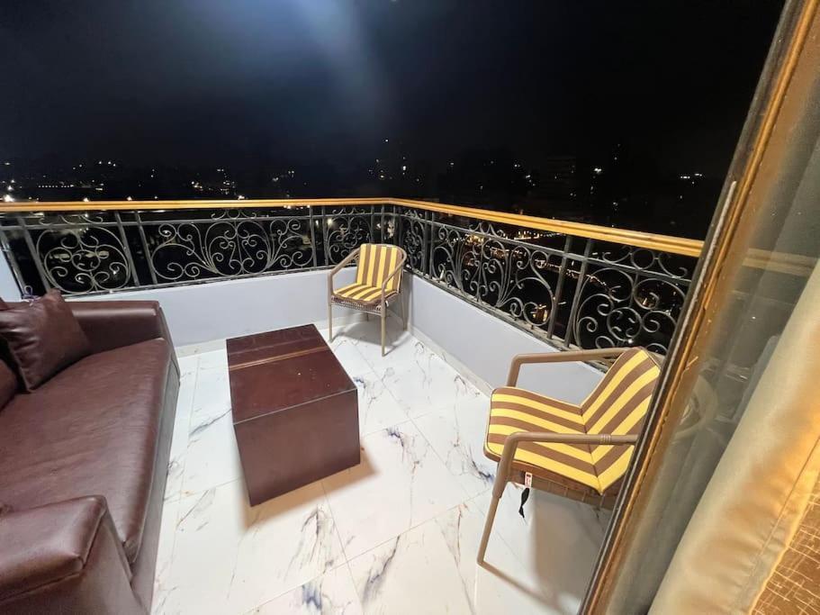 Apartment A Luxury Fully Nile View -downtown